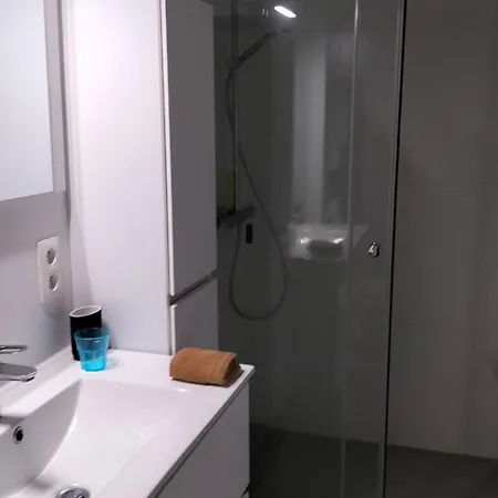 Les Adrets De 말메디